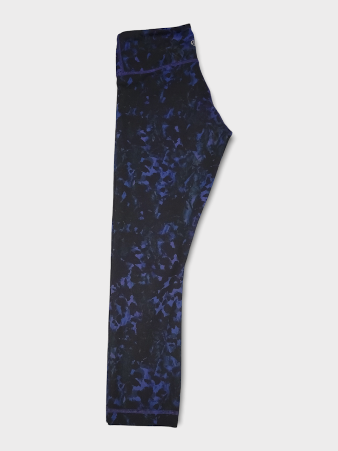 Size 2 - Lululemon Wunder Under Crop II *Full-On Luon