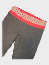 Size 6 - Lululemon Run: Inspire Crop II *All Luxtreme