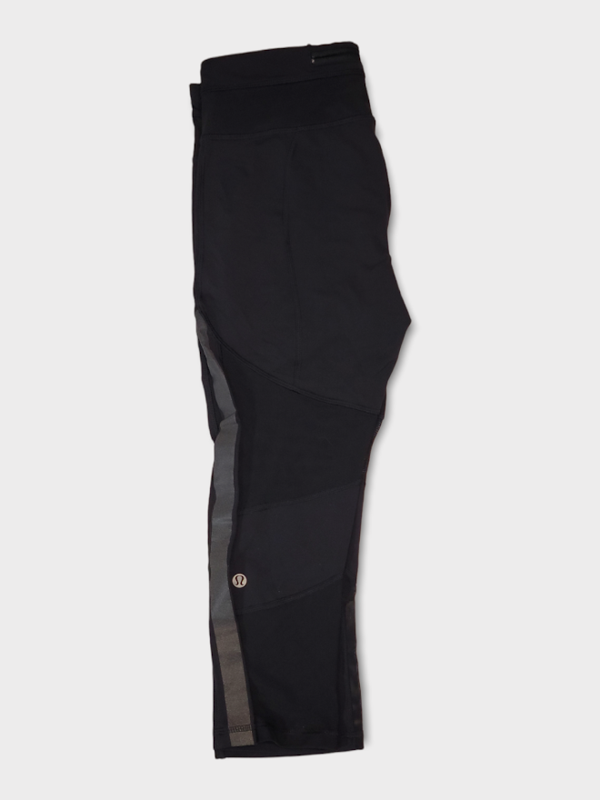 Size 6 - Lululemon Mesh With Me Crop