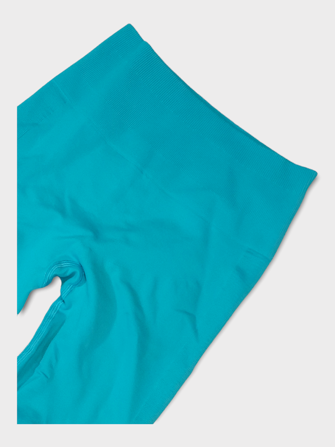 Size 6 - Lululemon Flow & Go Tight