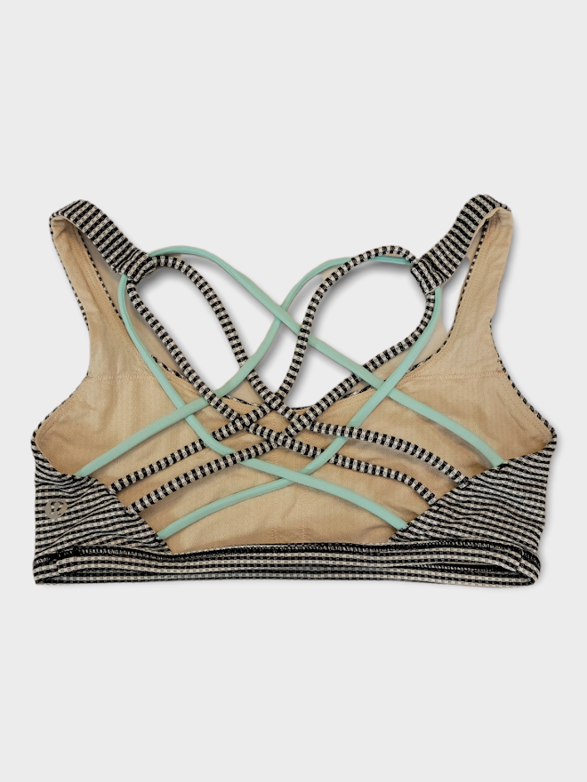 Size 4 - Lululemon Free To Be *Wild