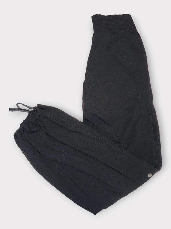 Size 4 - Lululemon Run: Dog Runner Pant