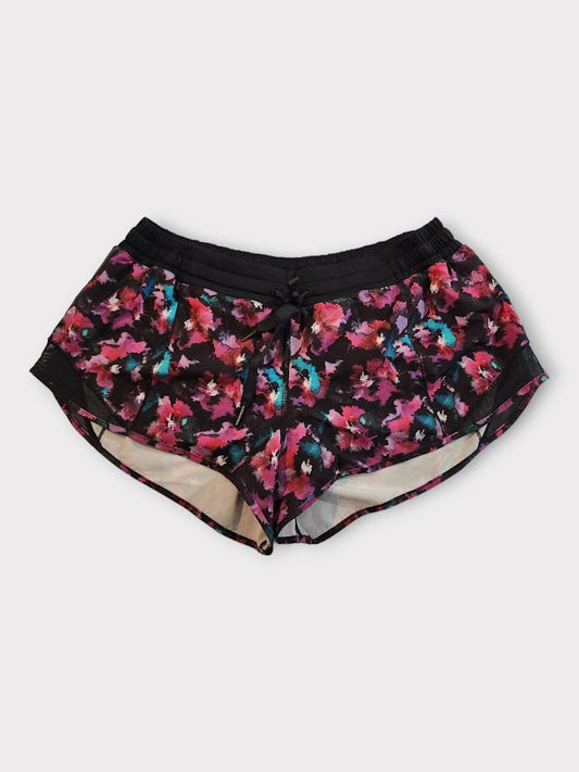 Size 12 - Lululemon Hotty Hot Short