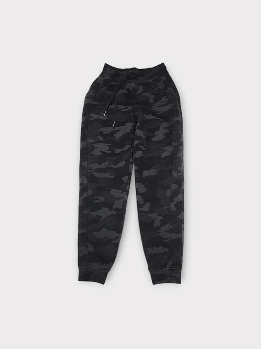 Size 4 - Lululemon Scuba High-Rise Jogger *Fleece 28*