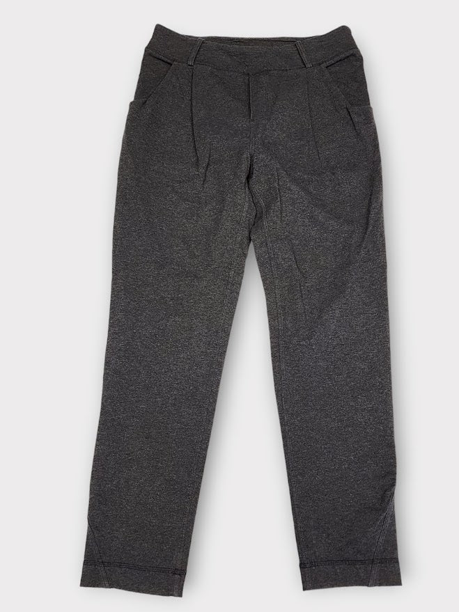 Size 6 - Lululemon Stress Less Pant