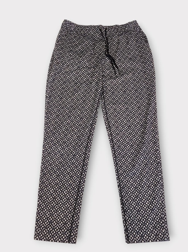 Size 6 - Lululemon Jet Pant