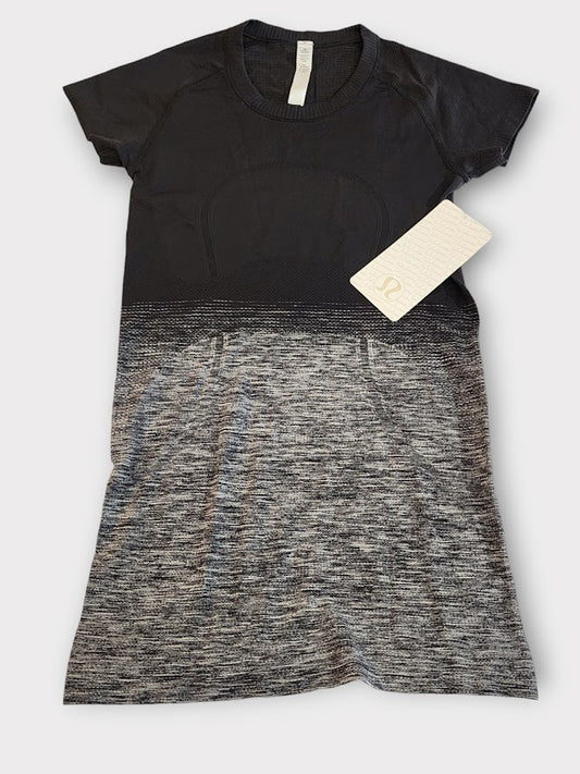 Size 4 - Lululemon Swiftly Tech Short Sleeve Crew