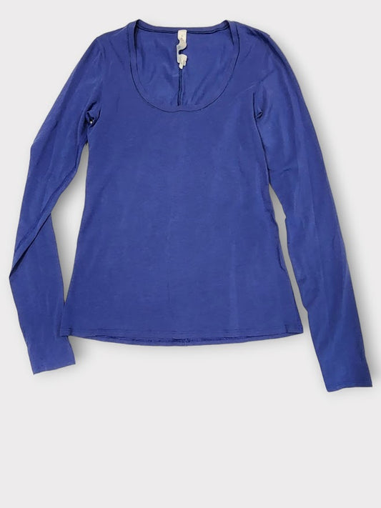 Size 6 - Lululemon Anahatasana Long Sleeve Tee