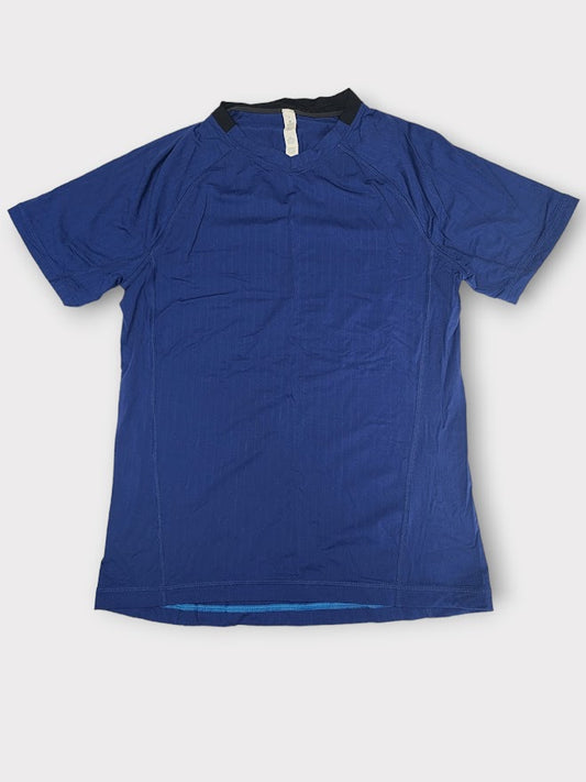 Small - Men's Lululemon T-shirt