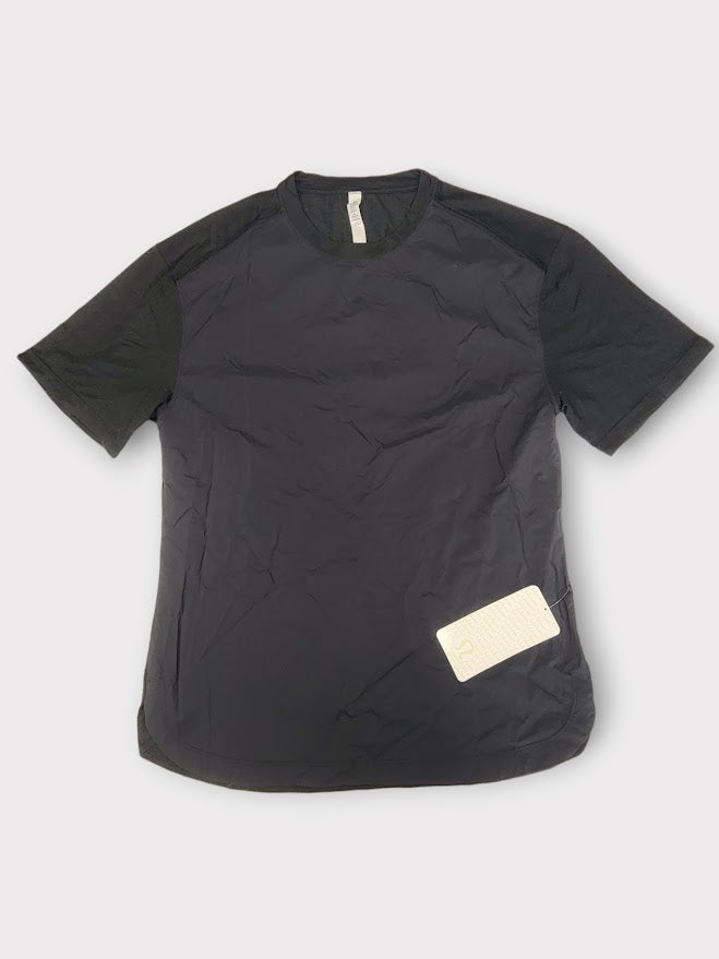 Men's Medium - Lululemon Men's Forward Factor Short Sleeve