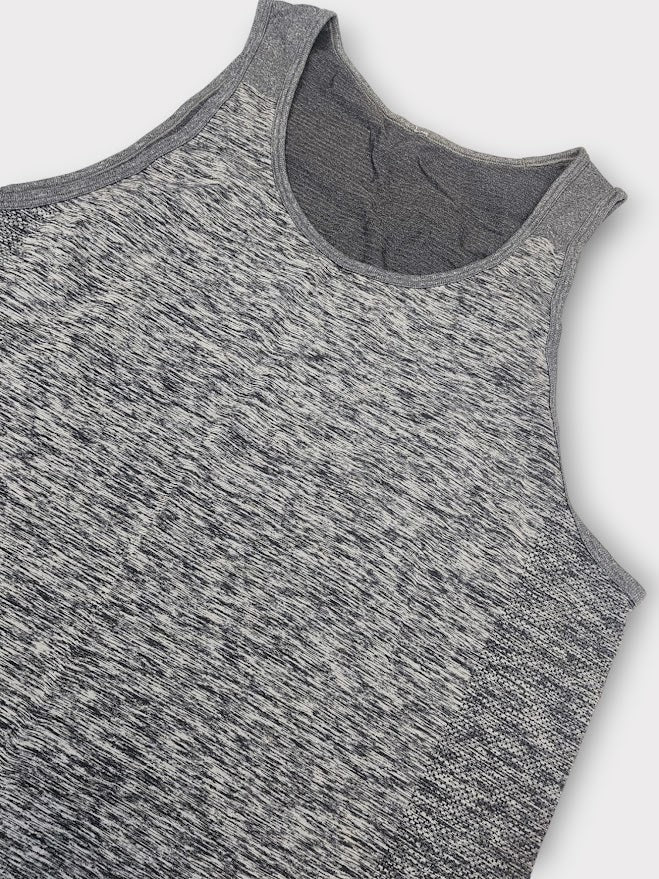 X-Large - Lululemon Swiftly tank