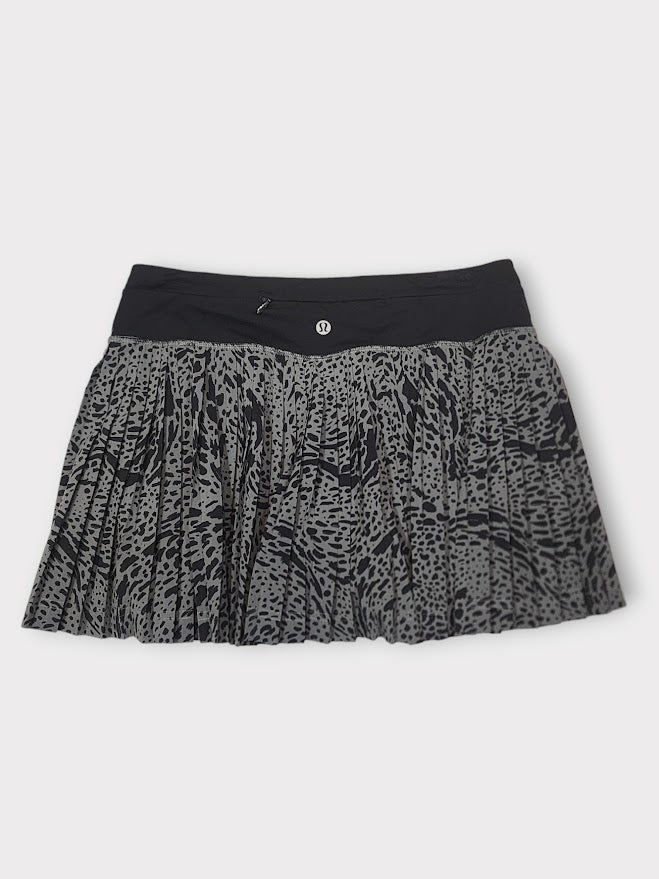 Size 4 - Lululemon Pleat To Street Skirt II