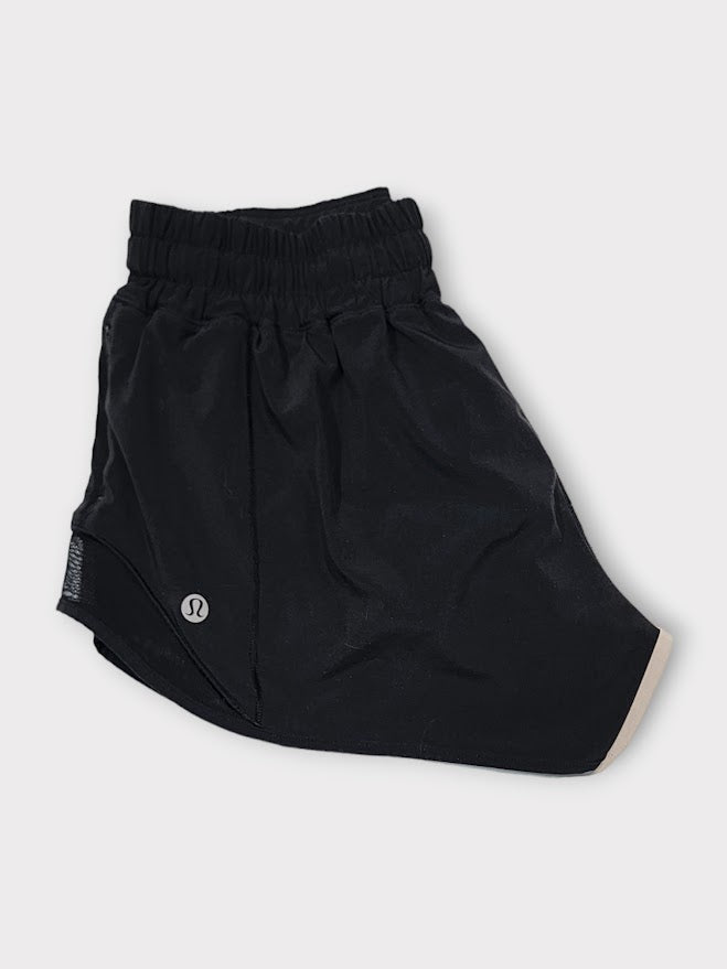 Size 4 - Lululemon Hotty Hot Short II *2.5