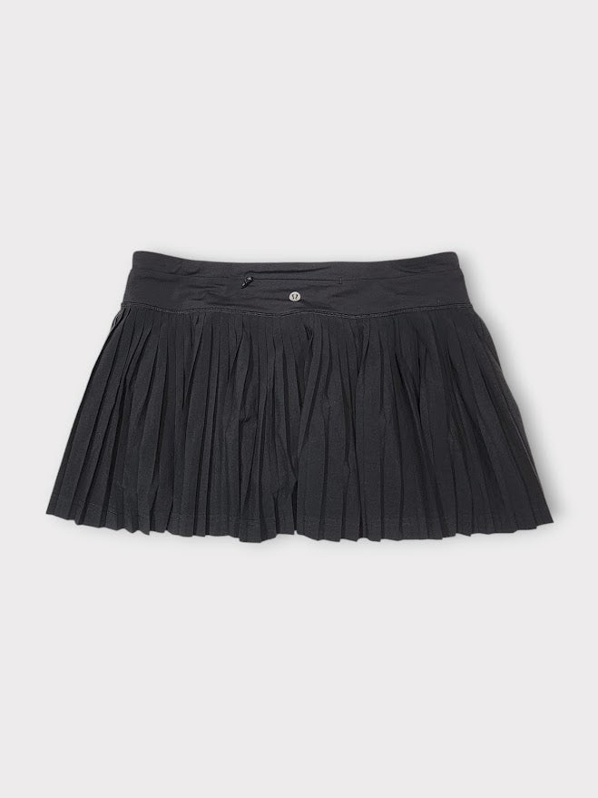 Cheapest lululemon skirt size 8