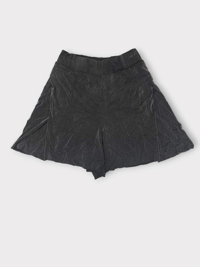 Size 4 - Lululemon The Lab Enfold Short