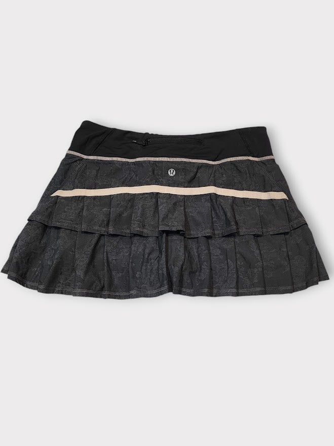 Size 6 - Lululemon Run: Pace Setter Skirt