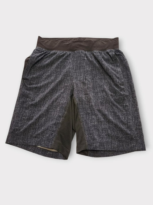 Small - Lululemon Pace Breaker Short 9*