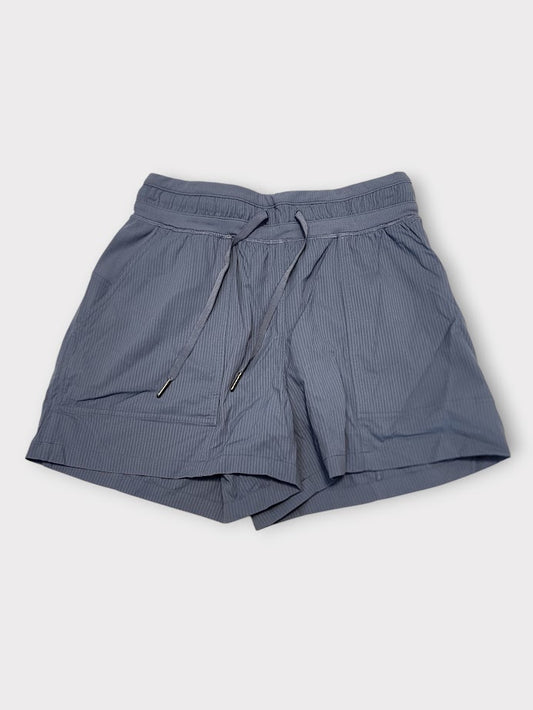 Size 4 - Lululemon Dance Studio High-Rise Short 3.5"