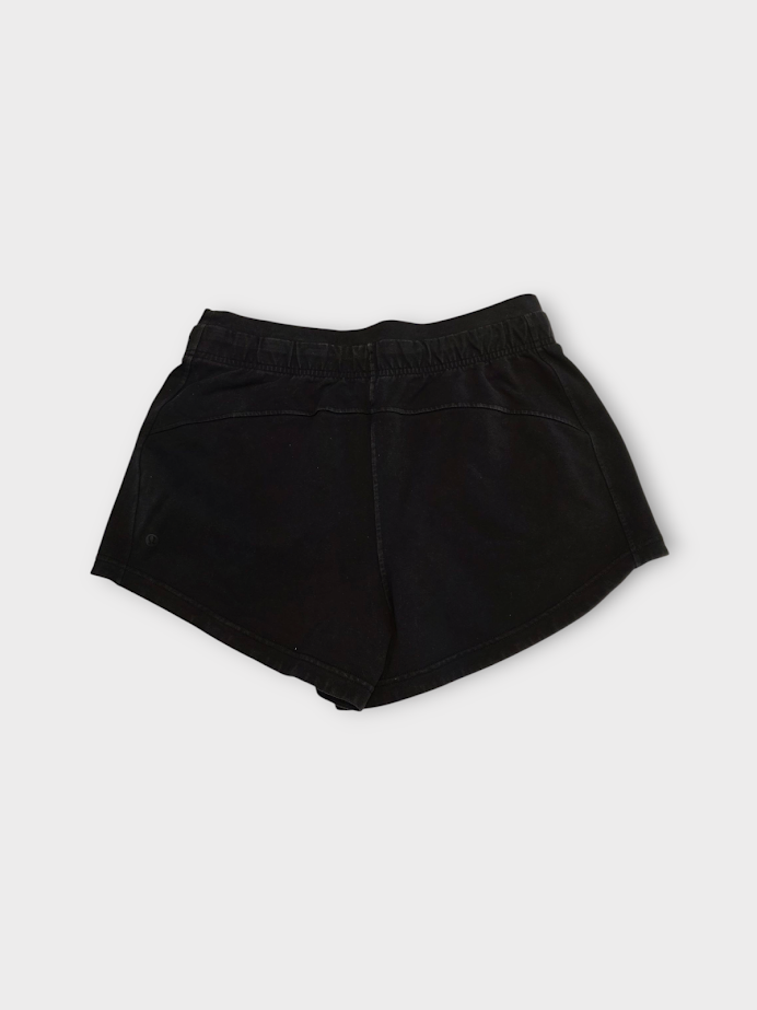 Size 10 - Lululemon Inner Glow Short 3"