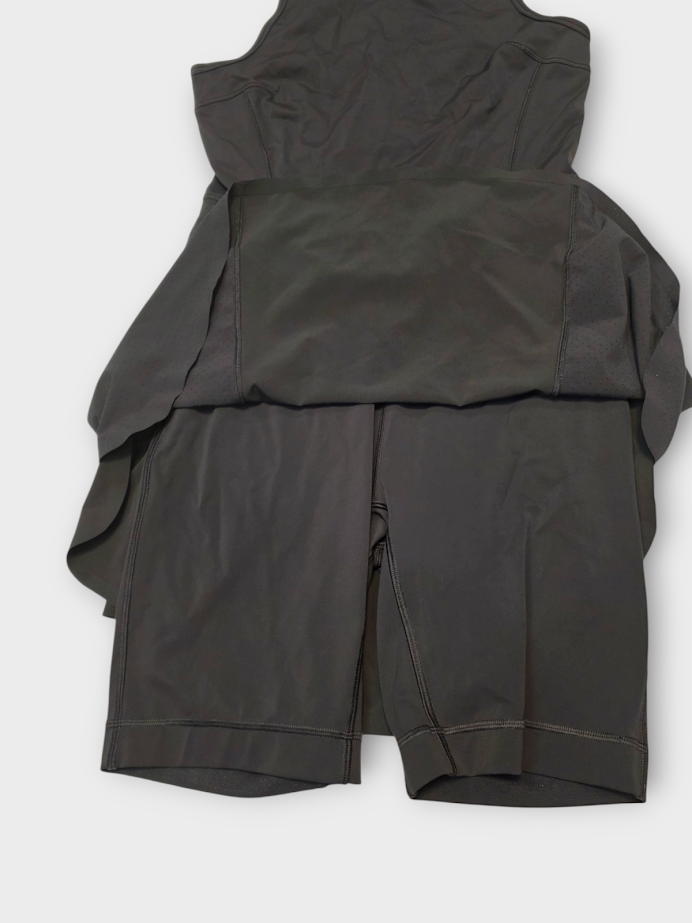 Size 6 - Lululemon Nulux Running Dress 8"
