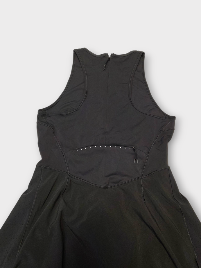 Size 6 - Lululemon Nulux Running Dress 8"