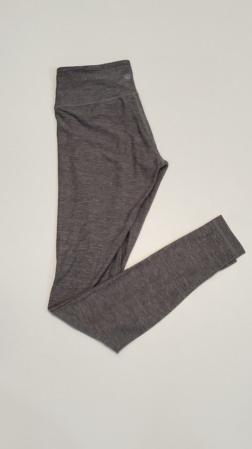 Size 6 - Lululemon Wunder Under Pant