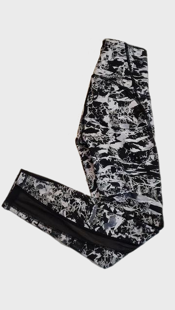 Size 2 - Lululemon Train Times 7/8 Pant (25* high-rise)