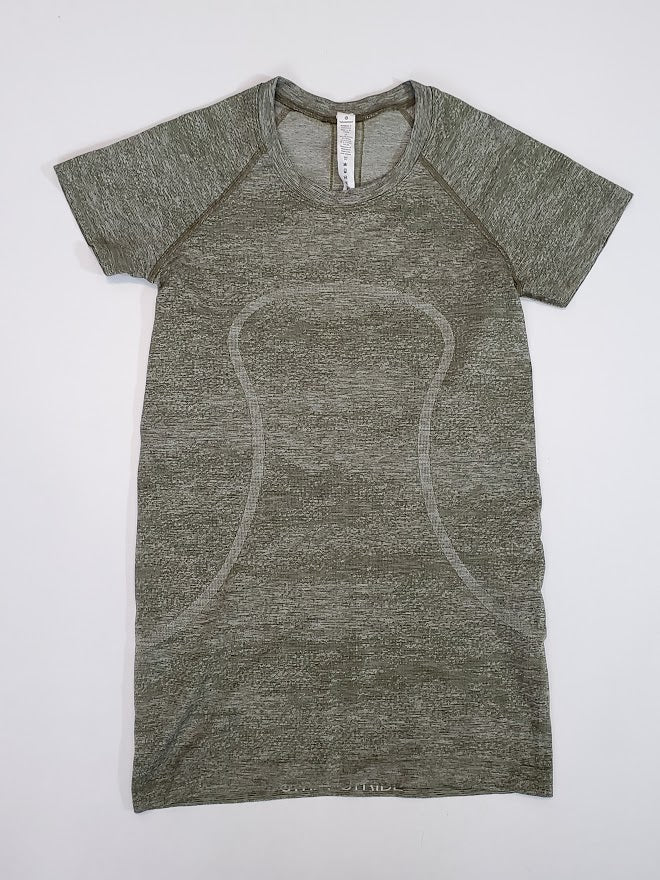 Size 4 - Lululemon Swiftly Tech Short Sleeve 2.0