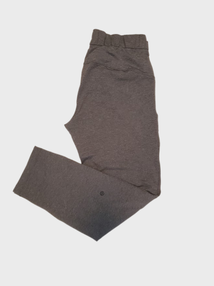 Size 6 - Lululemon On The Fly Pant *28 (Luxtreme) – Your Next Gem