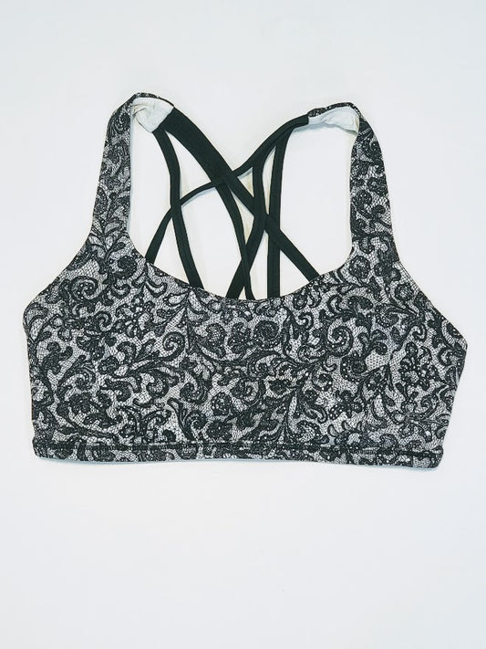 Size 6 - Lululemon Free To Be Tranquil Bra