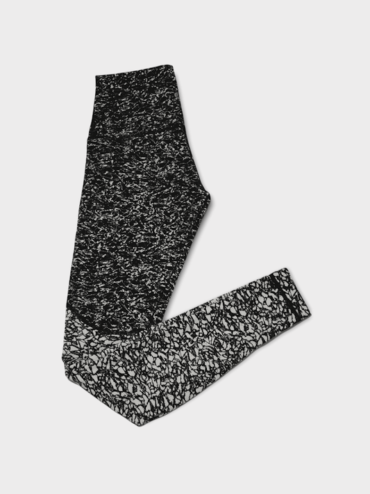 Size 6 - Lululemon Wunder Under Pant (Hi-Rise)