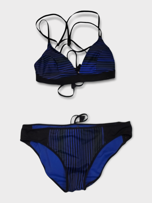 Size 6 - Lululemon Swimsuit set