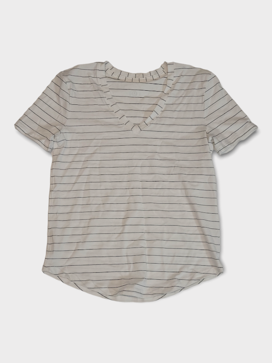 Size 4 - Lululemon Love Tee V