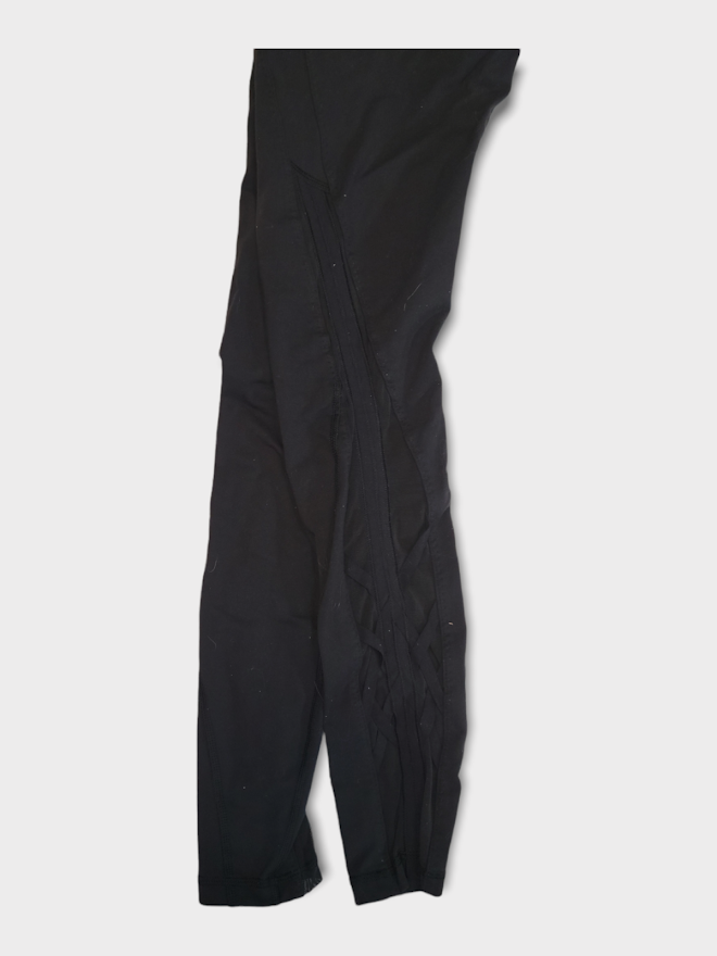 Size 4 - Lululemon Essential Rhythm Pant