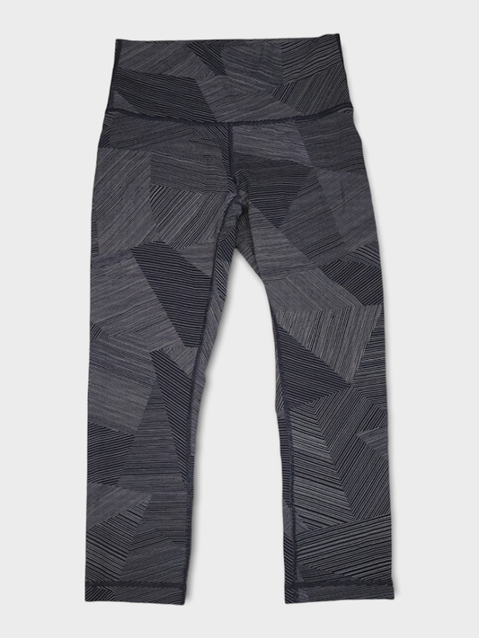 Size 6 - Lululemon Wunder Under Crop (Hi-Rise) (Full-On Luxtreme 21")