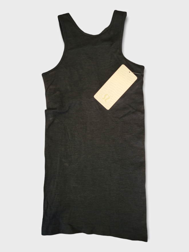 Size 4 - Lululemon Seamlessly Covered Tank